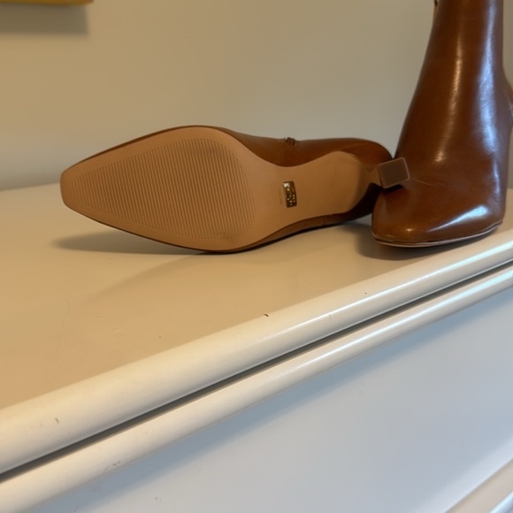 LOUISE et CIE booties- size 8 - Picture 3 of 3